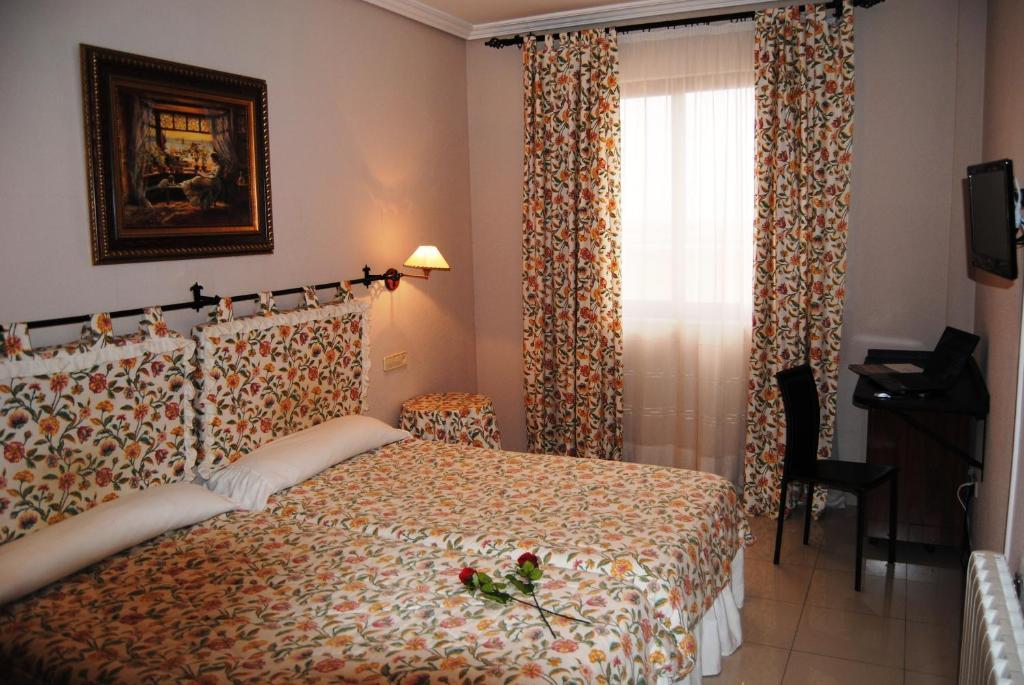 Cristina-Enea Hotell Valdeganga Rum bild
